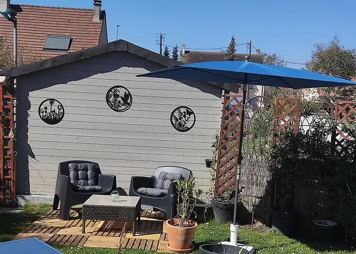 Petit Nid Douillet Dans Un Cocon De Verdure * Vaires-sur-Marne