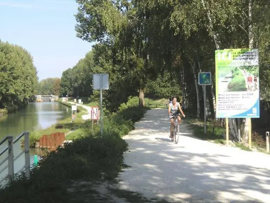 Tatil Evi Petit Nid Douillet Dans Un Cocon De Verdure *
